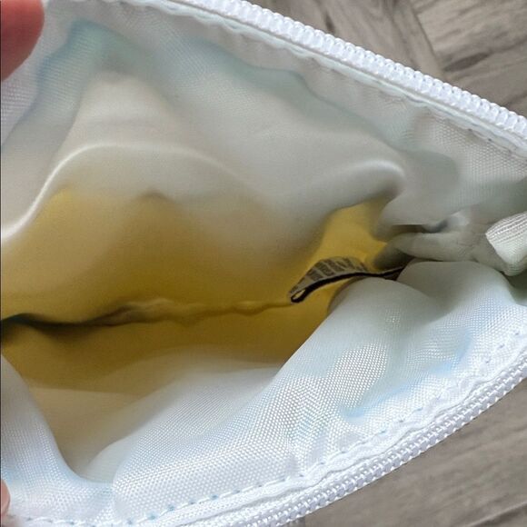 Izod Blue and White Belt Bag - Picture 4 of 5